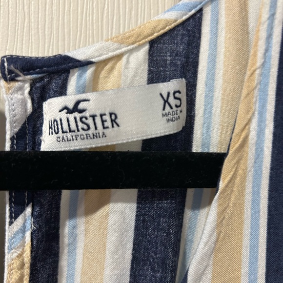 Stripe Romper - Picture 2 of 2